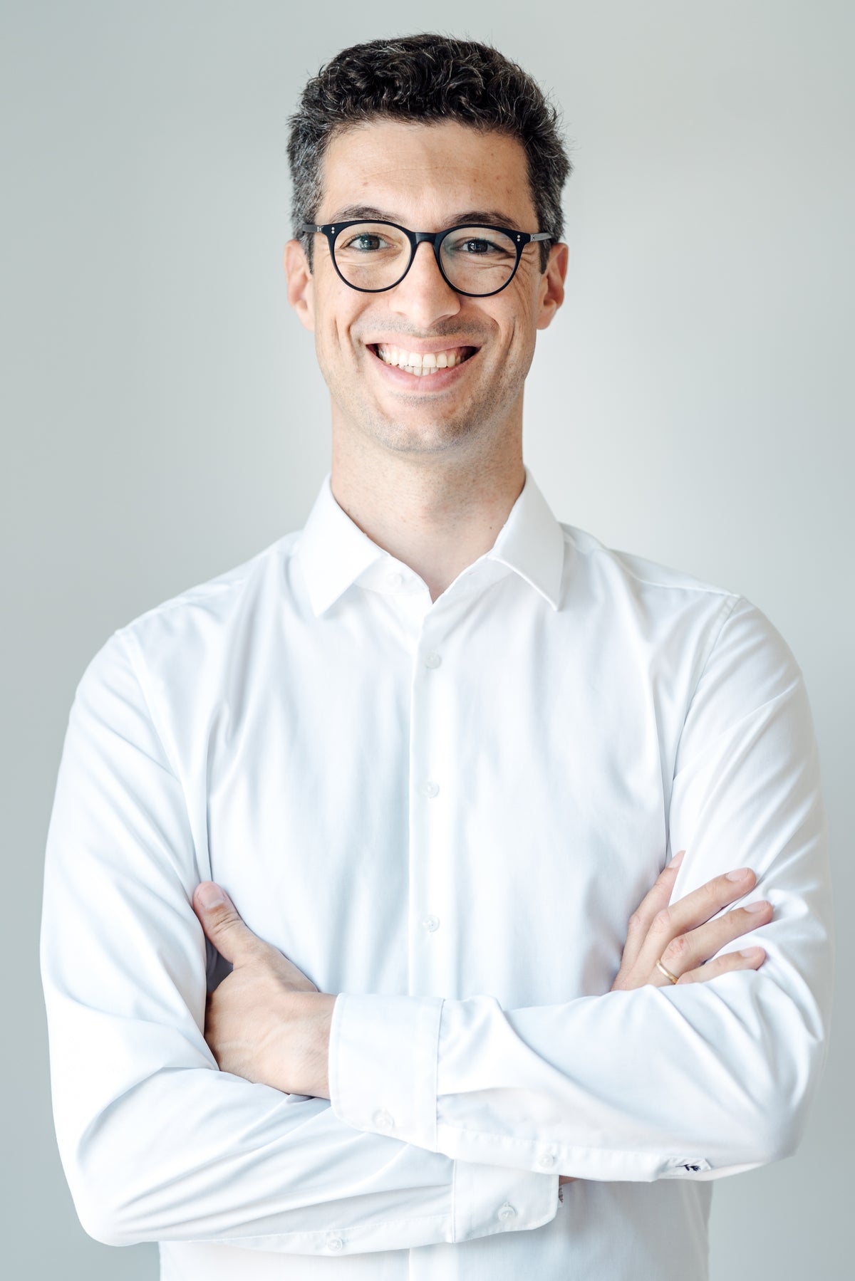 Dr. Kurosch Borhanian, Facharzt für Chirurgie und Gründer von ATLAS Health